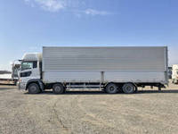 UDトラックスクオンアルミウイング大型（10t）[写真05]