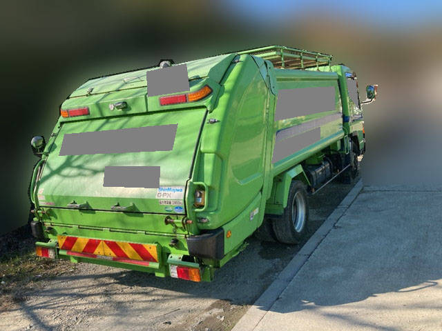 三菱ふそうキャンターパッカー車（塵芥車）小型（2t・3t）[写真02]