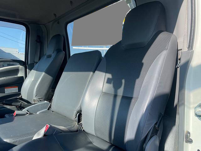 いすゞフォワードダンプ中型（4t）[写真31]