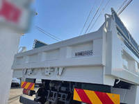 いすゞフォワードダンプ中型（4t）[写真09]