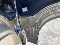 日野プロフィアアルミウイング大型（10t）[写真27]