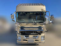 いすゞギガアルミウイング大型（10t）[写真06]