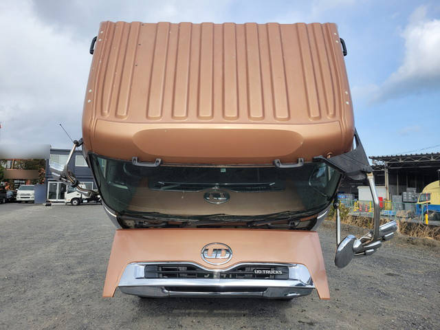 UDトラックスクオン深ダンプ（土砂禁ダンプ）大型（10t）[写真08]