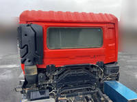 UDトラックスクオンダンプ大型（10t）[写真11]