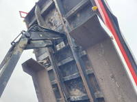 UDトラックスクオンダンプ大型（10t）[写真18]