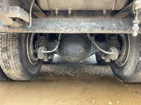 UDトラックスクオンダンプ大型（10t）[写真26]