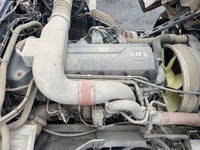 UDトラックスクオンダンプ大型（10t）[写真28]