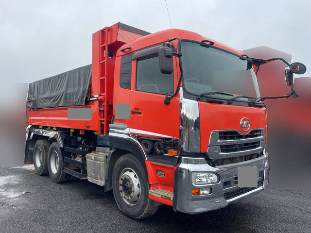 UDトラックスクオンダンプ大型（10t）[写真03]