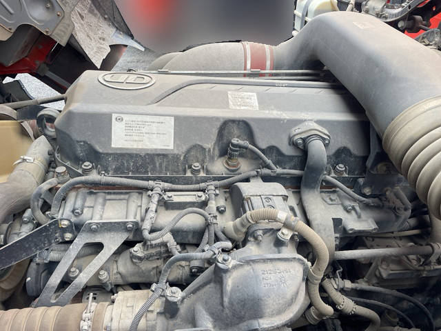 UDトラックスクオンダンプ大型（10t）[写真22]