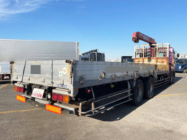 UDトラックスクオンクレーン4段大型（10t）[写真02]