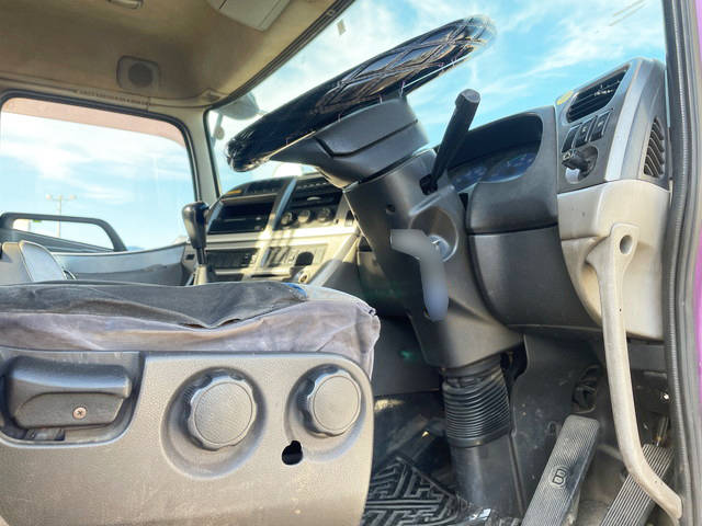 UDトラックスクオンクレーン4段大型（10t）[写真36]