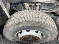 UDトラックスクオンダンプ大型（10t）[写真19]