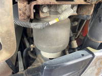 UDトラックスクオンダンプ大型（10t）[写真22]