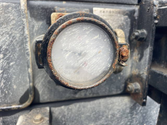 UDトラックスクオンダンプ大型（10t）[写真22]