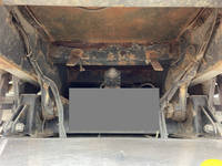 UDトラックスクオンダンプ大型（10t）[写真24]