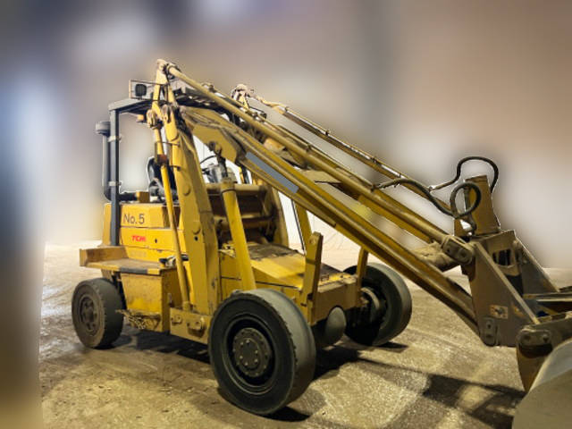 TCMタイヤショベル（ホイルローダー）[写真07]