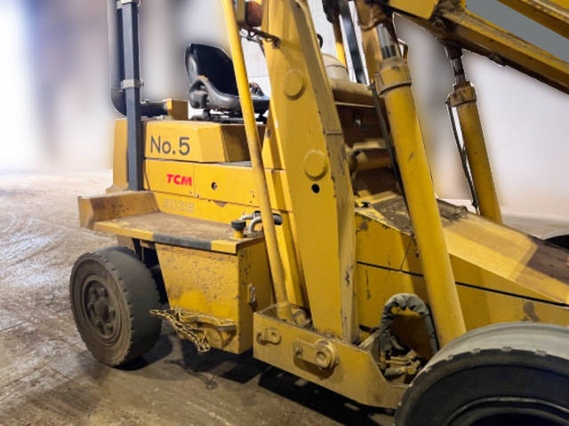 TCMタイヤショベル（ホイルローダー）[写真08]