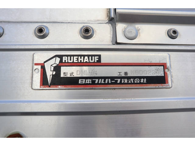 いすゞギガアルミウイング大型（10t）[写真27]