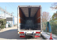 いすゞギガアルミウイング大型（10t）[写真09]