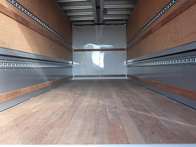 日野レンジャーアルミウイング中型（4t）[写真10]