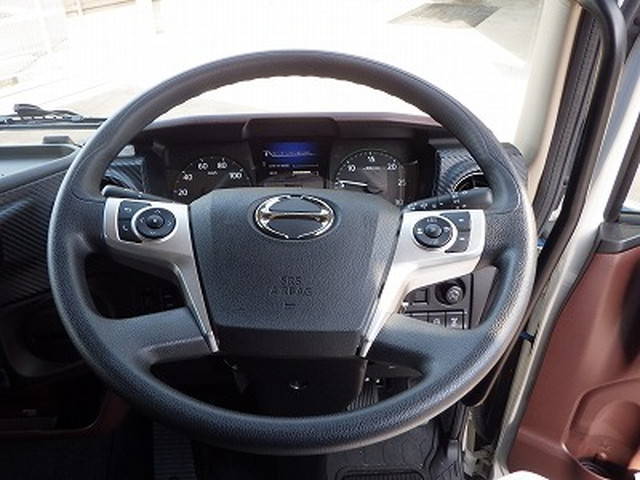 日野レンジャーアルミウイング中型（4t）[写真24]