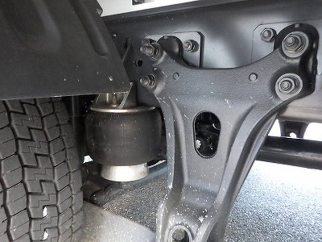 日野レンジャーアルミウイング中型（4t）[写真35]