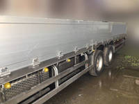 いすゞギガアルミブロック大型（10t）[写真15]