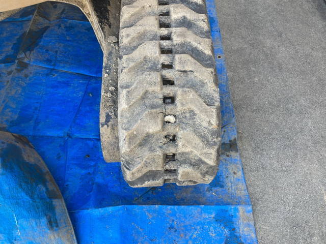 CATミニユンボ（ミニバックホー）[写真10]