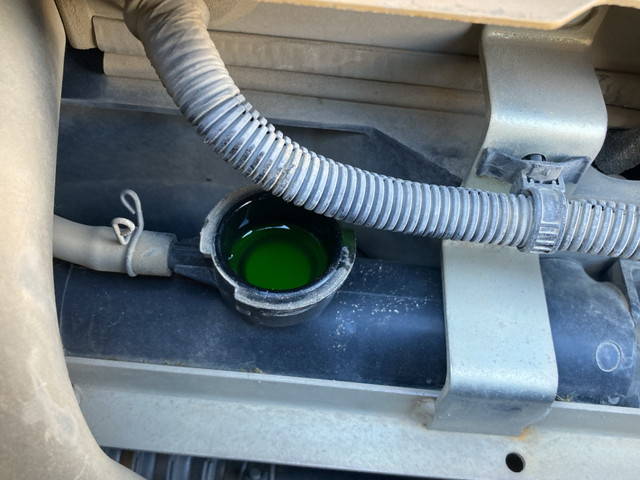 CATミニユンボ（ミニバックホー）[写真14]