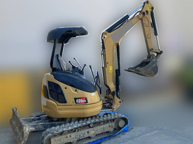 CATミニユンボ（ミニバックホー）[写真03]