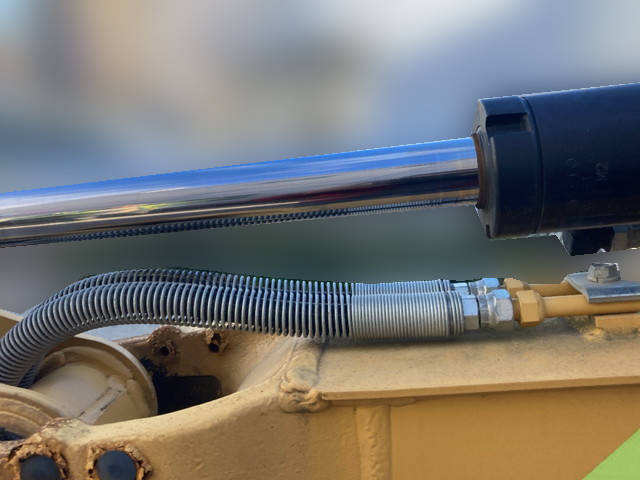 CATミニユンボ（ミニバックホー）[写真04]