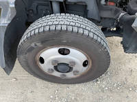 三菱ふそうキャンターアルミバン小型（2t・3t）[写真33]