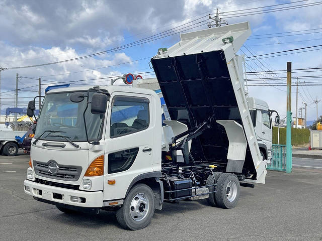 日野レンジャーダンプ中型（4t）[写真03]