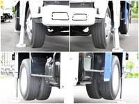 いすゞエルフ高所作業車小型（2t・3t）[写真15]