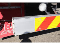 いすゞフォワードアルミウイング中型（4t）[写真14]