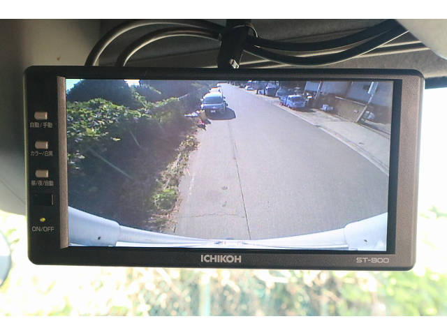 いすゞフォワードアルミウイング中型（4t）[写真21]