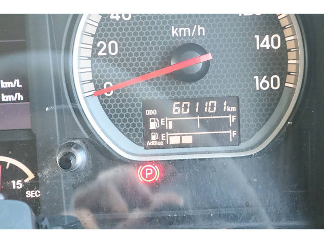 いすゞフォワードアルミウイング中型（4t）[写真22]