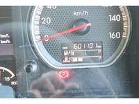 いすゞフォワードアルミウイング中型（4t）[写真22]