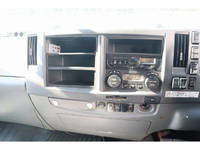 いすゞフォワードアルミウイング中型（4t）[写真23]