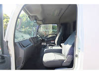 いすゞフォワードアルミウイング中型（4t）[写真28]