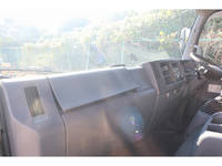 いすゞフォワードアルミウイング中型（4t）[写真29]