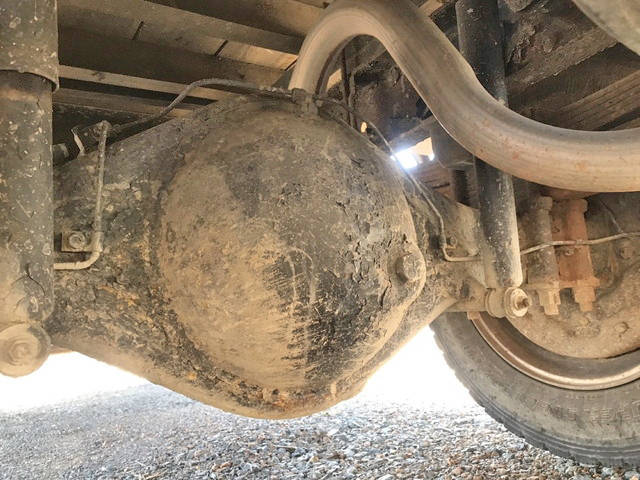 三菱ふそうキャンターセルフクレーン3段小型（2t・3t）[写真25]