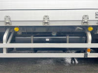 いすゞフォワードアルミウイング中型（4t）[写真22]