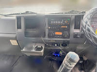 いすゞフォワードアルミウイング中型（4t）[写真34]