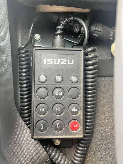 いすゞフォワードアルミウイング中型（4t）[写真35]