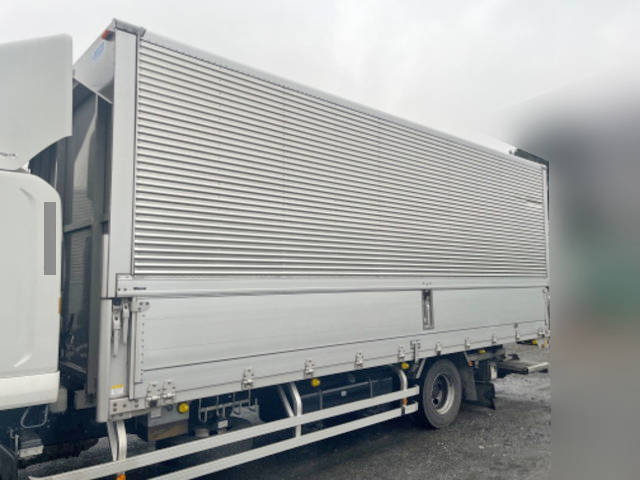 いすゞフォワードアルミウイング中型（4t）[写真05]