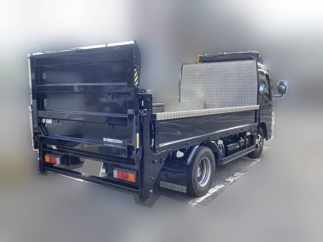 三菱ふそうキャンター平ボディ小型（2t・3t）[写真02]