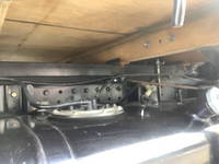 三菱ふそうキャンター平ボディ小型（2t・3t）[写真21]