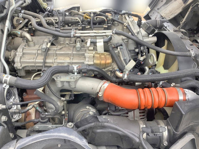 三菱ふそうキャンター平ボディ小型（2t・3t）[写真28]