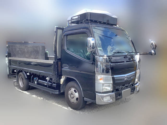 三菱ふそうキャンター平ボディ小型（2t・3t）[写真03]